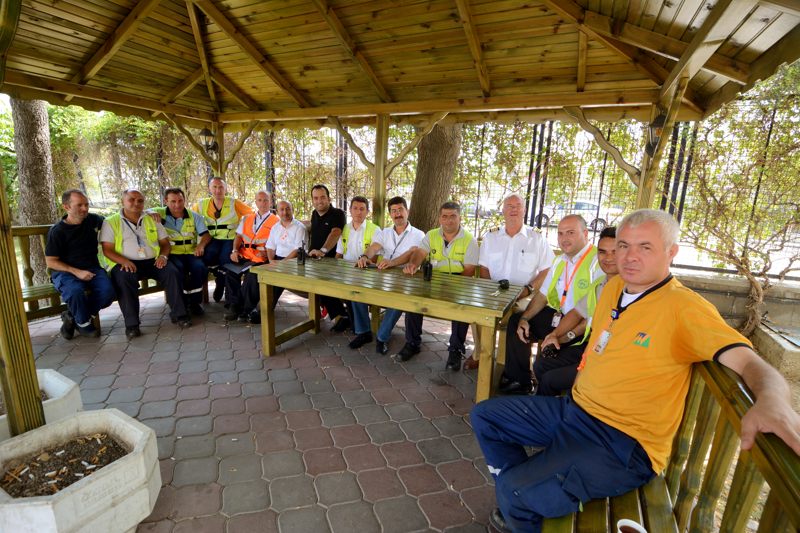 083013 Tea with the airport crew in Ankara