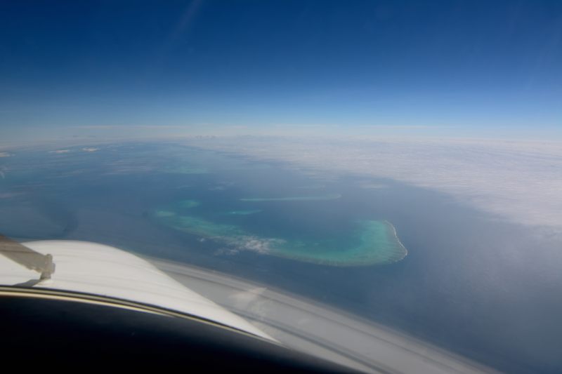 091013 Flying over the Great Barrier Reef